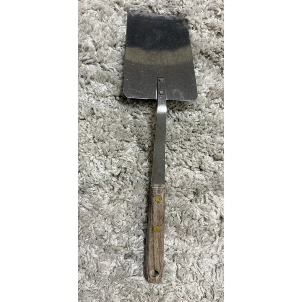 Vintage Robinson Knife Co Stainless Solid Spatula Turner Flipper Wood Handle USA